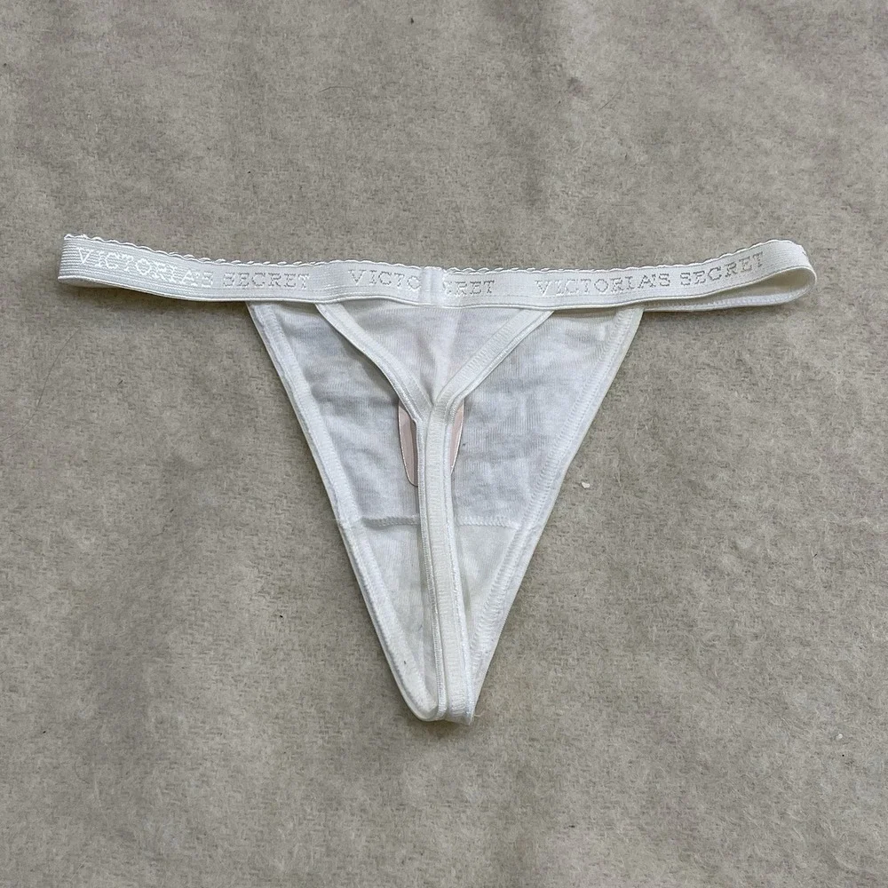 Victoria's Secret‎ VINTAGE Y2K Cotton Signature Logo V-String Thong Panties XS